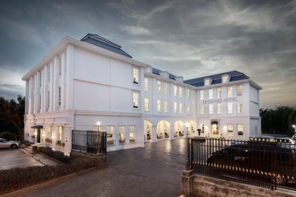 A very romantic hotel indeed